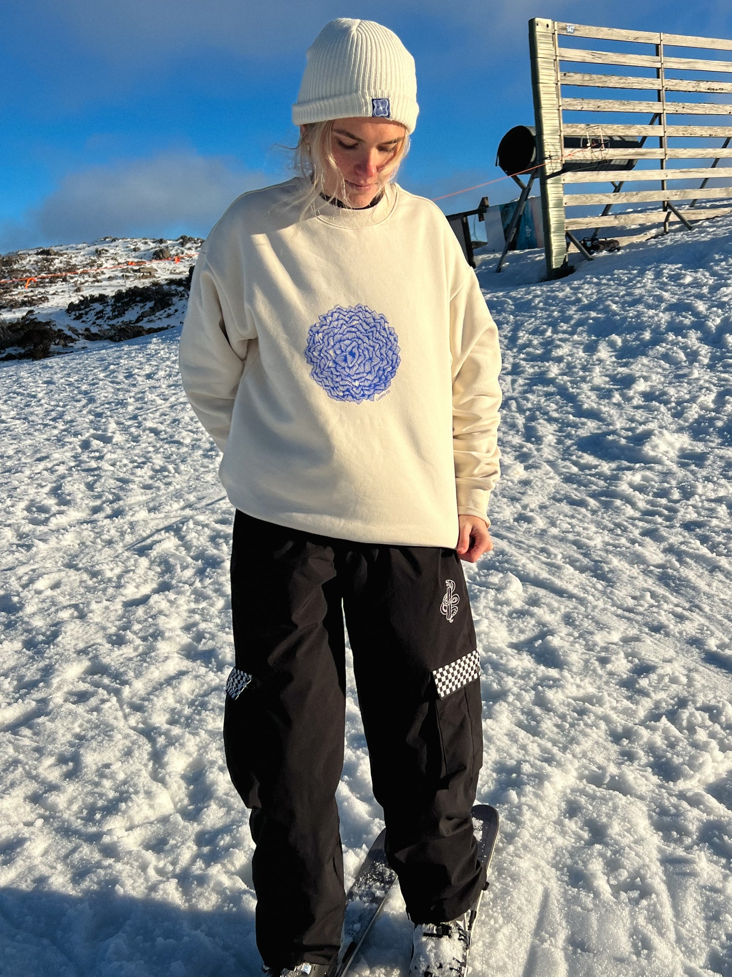 SIENI CREWNECK